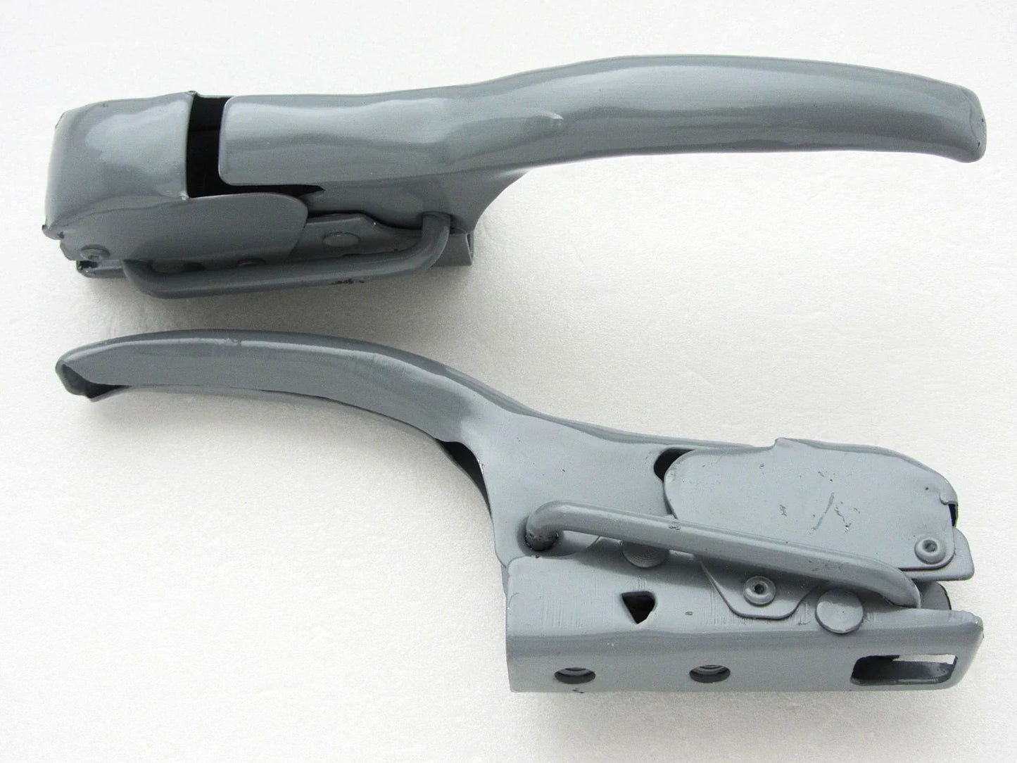 Isuzu D-Max Tailgate Side Handle Locker for Holden Rodeo Colorado (2003-2011)