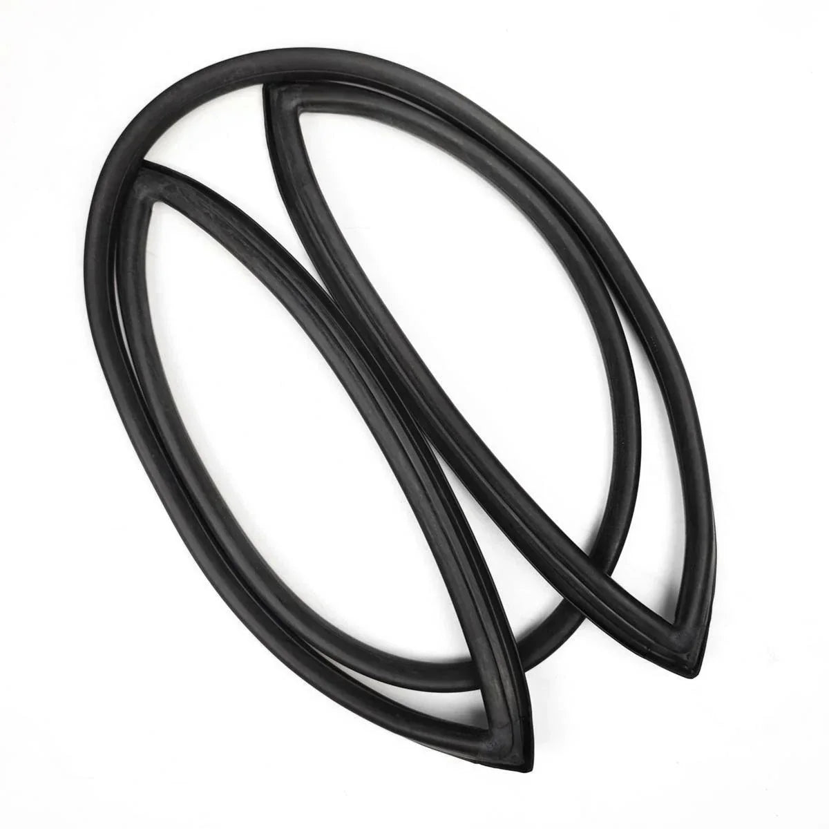 Front Windshield Rubber Strip Seal Fits Datsun Sunny KB110 2D Coupe 1970-73 D06
