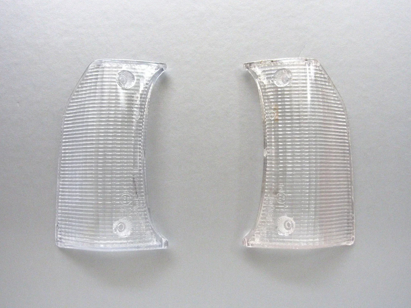 Headlight Corner Lens for 1981-1983 Toyota Hilux RN40 LN40 (2 x White)
