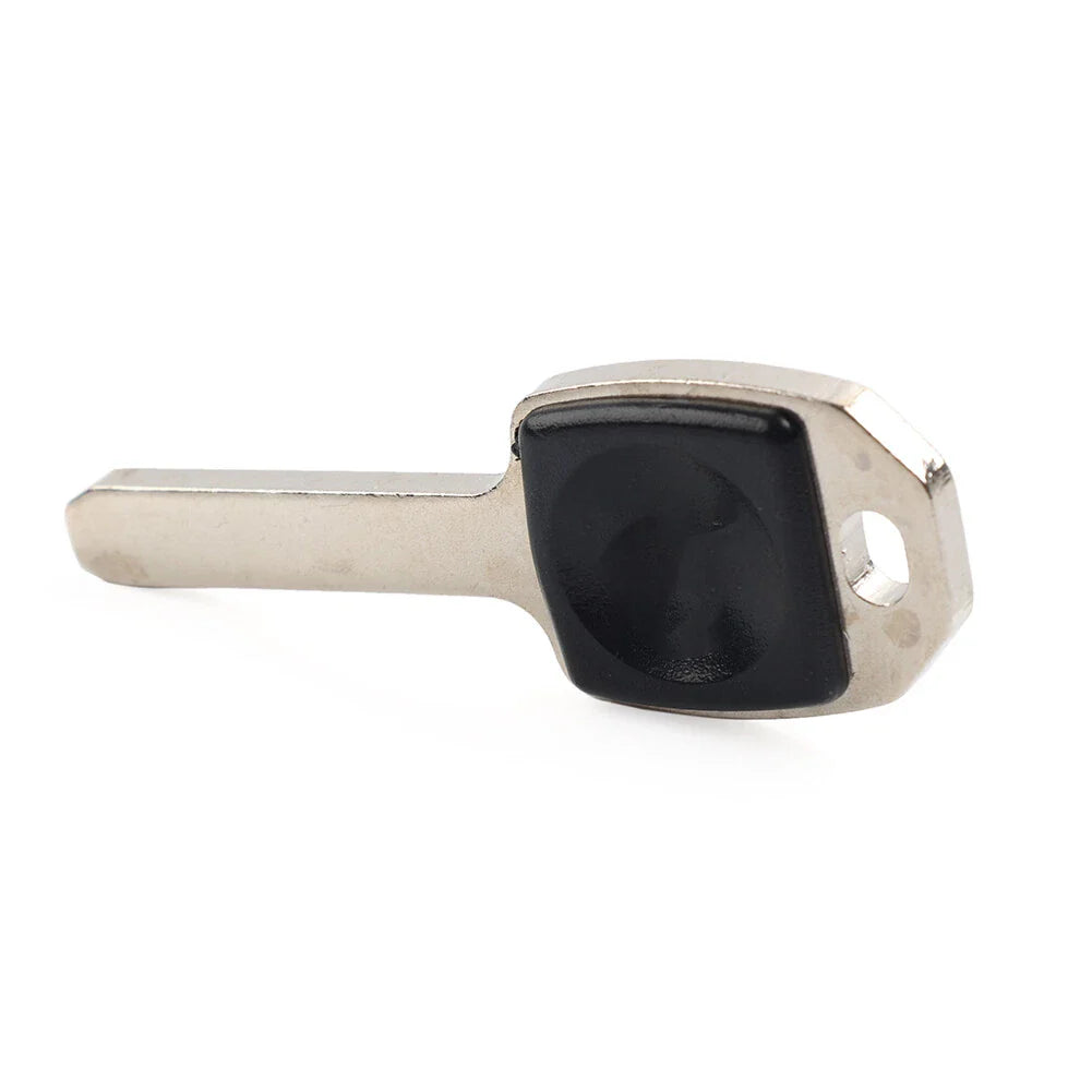 Uncut Blade Blank Key for Harley Softail Breakout, Fat Bob, Fat Boy, Low Rider (2018-2023)