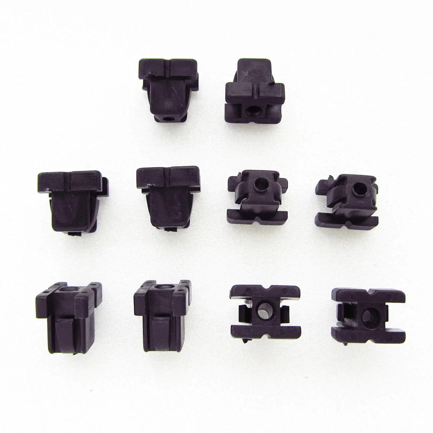 Grill Lock Clip 10x for Toyota Hilux RN20 RN25 (1978-1983)