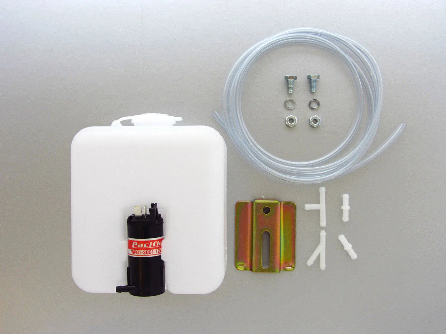 Windshield Washer Tank for Isuzu KB, KBZ, TF, TFR, Holden Rodeo, Vauxhall Brava