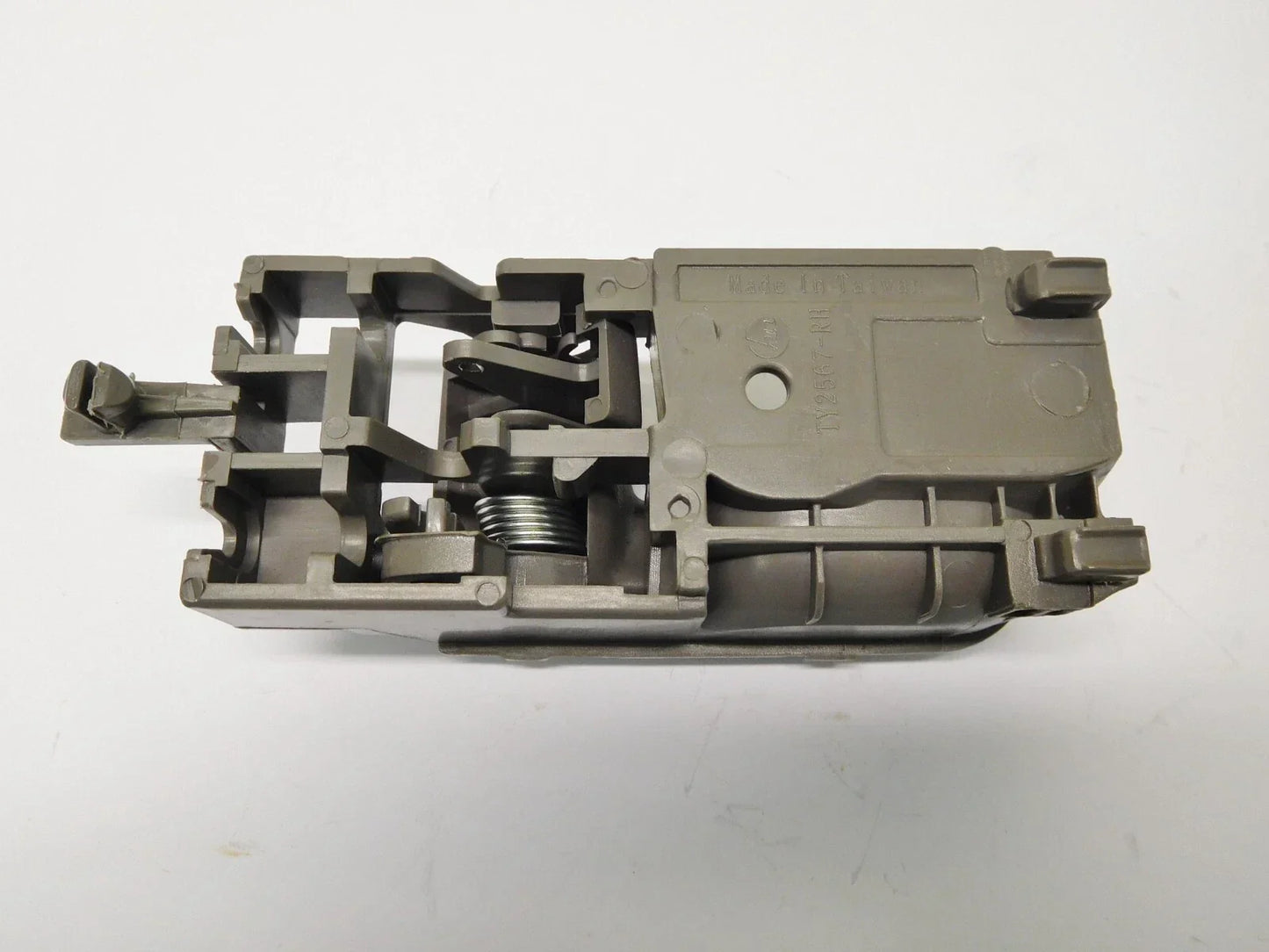 Grey Inner Right Hand Front Door Handle for Hilux GGN25 V6 4WD (2005-2015)