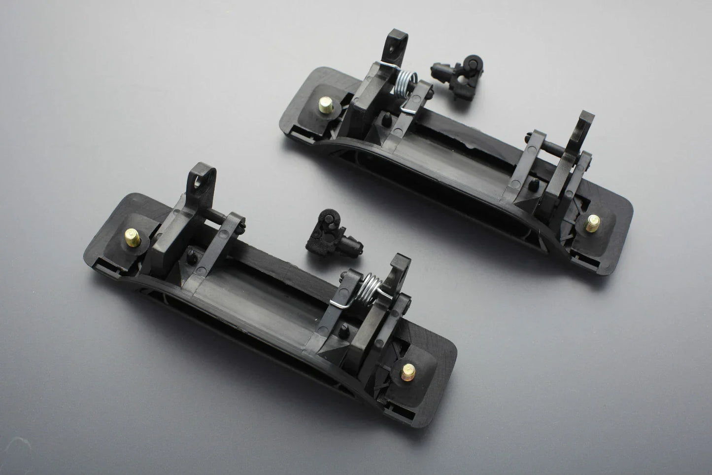 Black Door Handles 2 x for 85-98 Ford Courier Mazda Bravo B2000 B2200 B2600