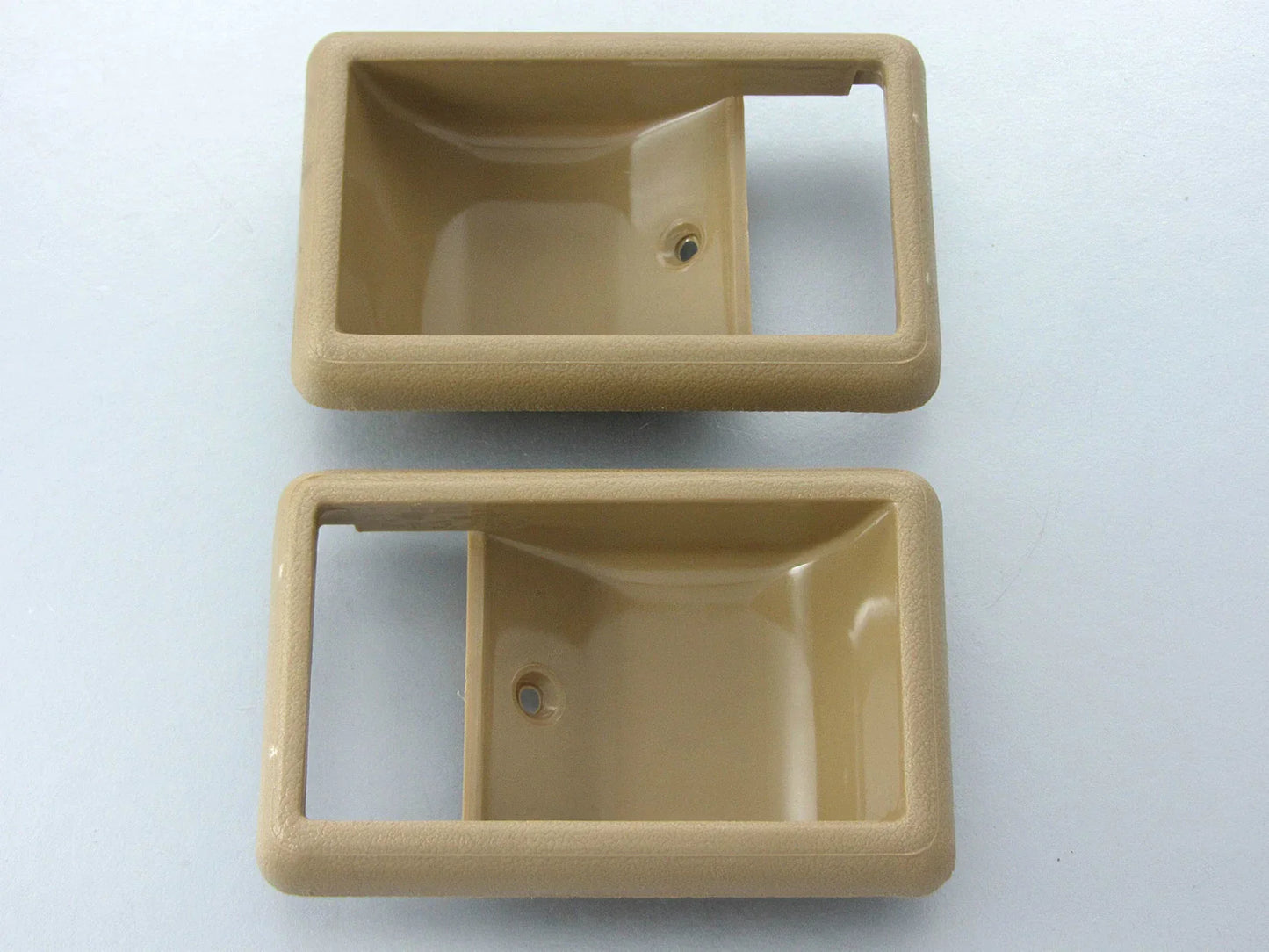 Interior Door Cup Bezel & Inner Handle for 83-88 Toyota Hilux LN50 LN56 LN60