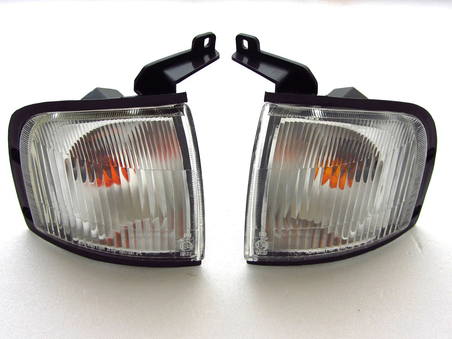 Corner Lights for 98-02 Mazda Bravo B-Series Ute B2000 B2200 B2600 (1998-2002)