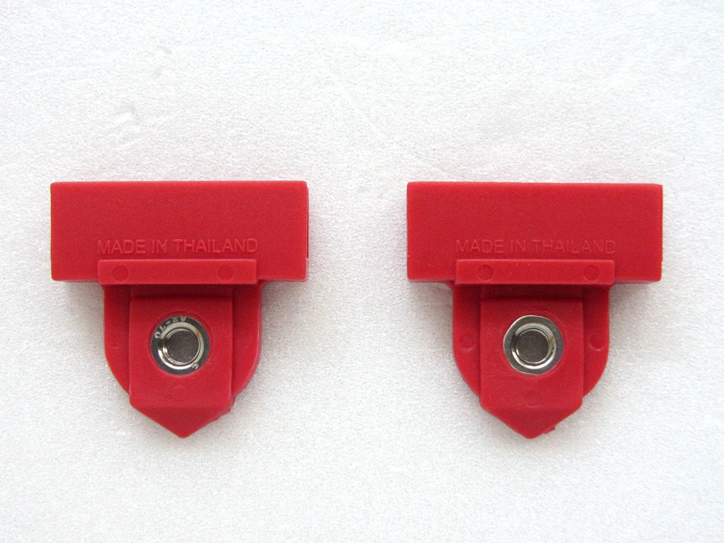 Window Glass Clip 2 x for 88-97 Toyota Hilux Mighty-X LN85 RN85 RN90