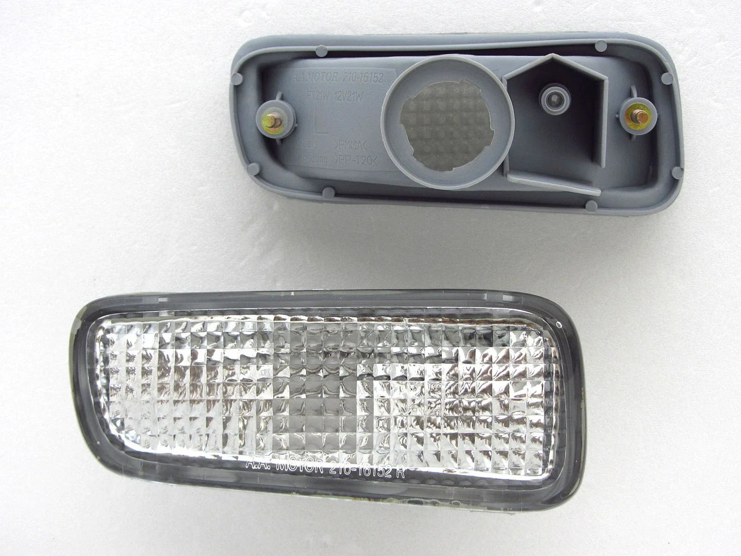 Isuzu TF TFR Holden Rodeo Bumper Indicator Light (1999-2002)