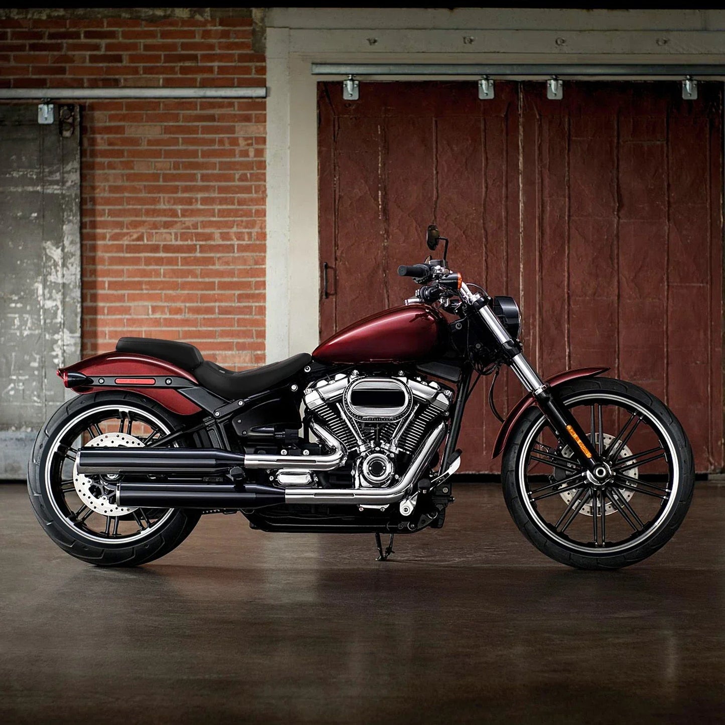 Rider Driver Passenger Seat for Harley Breakout FXBR FXBRS (2018-2023)
