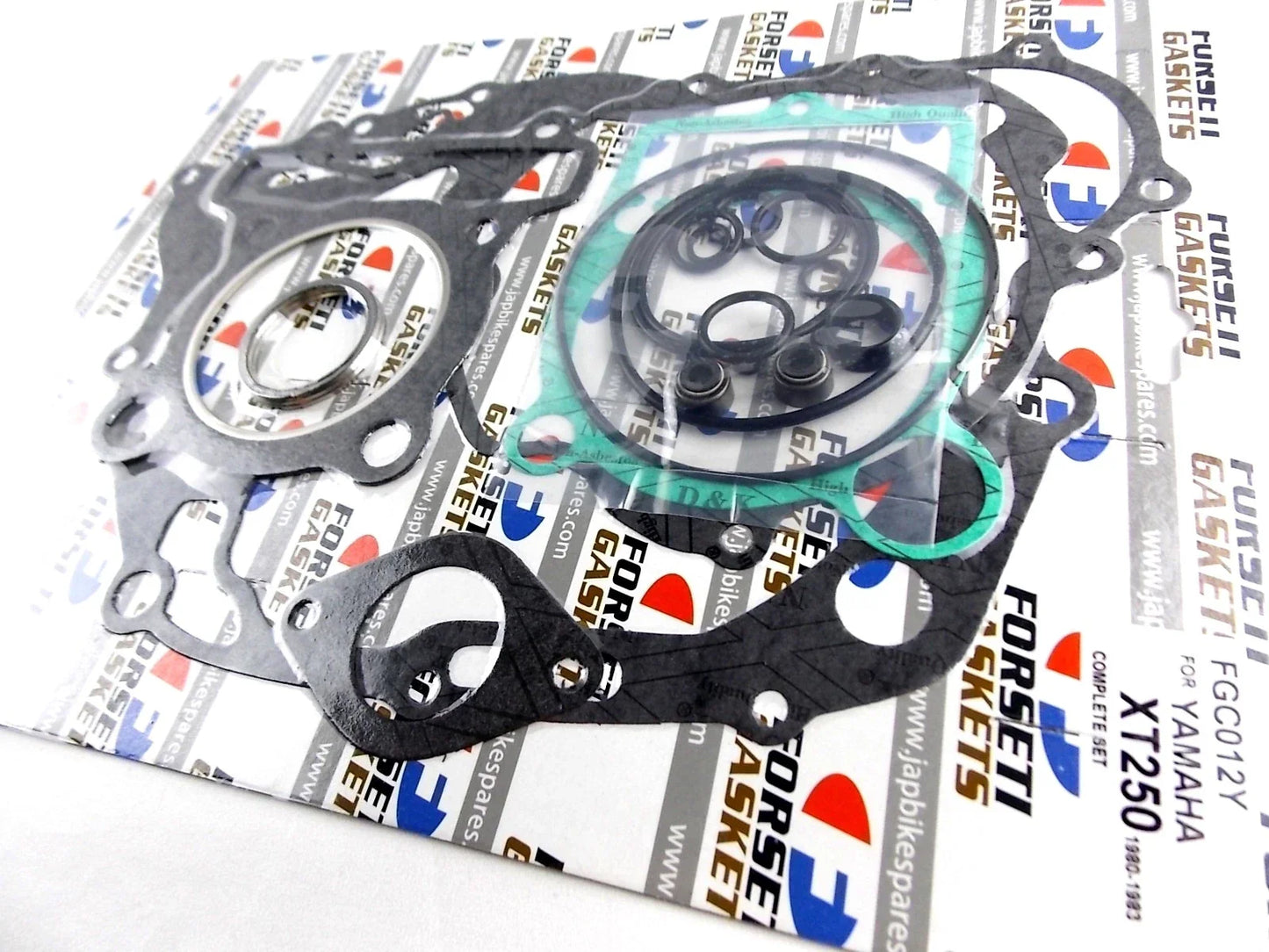 Complete Engine Gasket Set for YAMAHA SR250 (1980-1982)