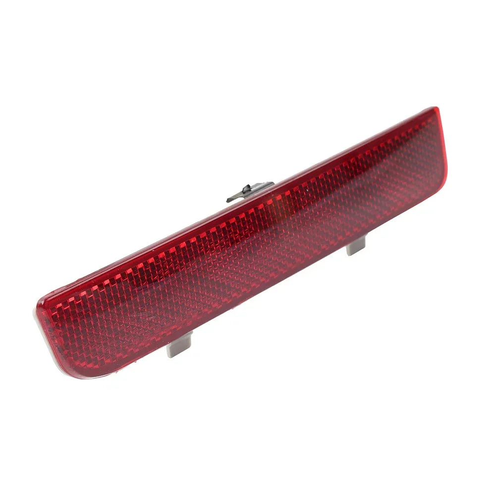 Rear Left Bumper Reflector for Land Rover Range Rover, Freelander 2 (2003-2012)