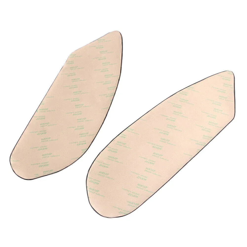 Tank Traction Pad Side Gas Knee Grip Protector for SUZUKI GSXR600 GSXR750 (2006-2007)