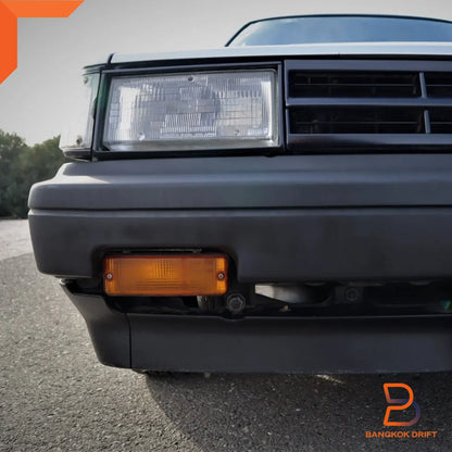 Front Bumper Indicator Parking Lights for Toyota Corolla (1983-1987)