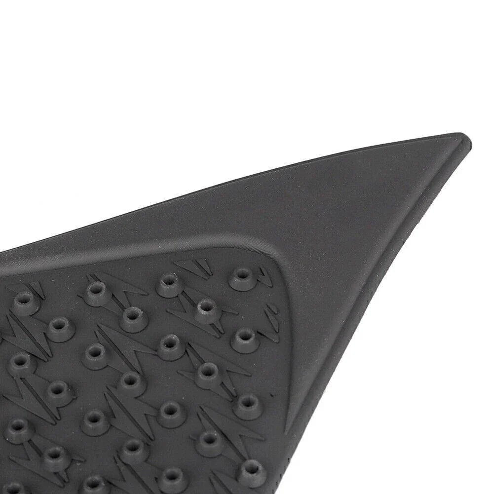 Tank Traction Pads  Side Gas Knee Grips for Yamaha YZF R25 R3 (2015-2016)