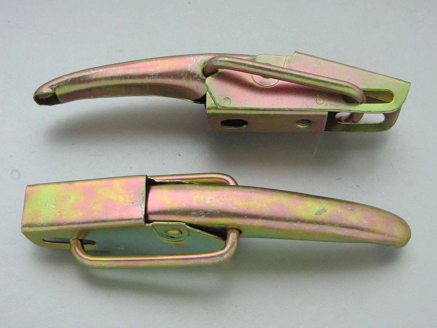 Toyota Hilux RN20 LRN25 2 x Tailgate Side Handles (1978-1983)