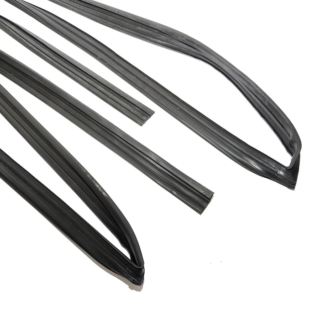 Front Door Glass Run Channel for Honda Fit Jazz 5D 2009-2013